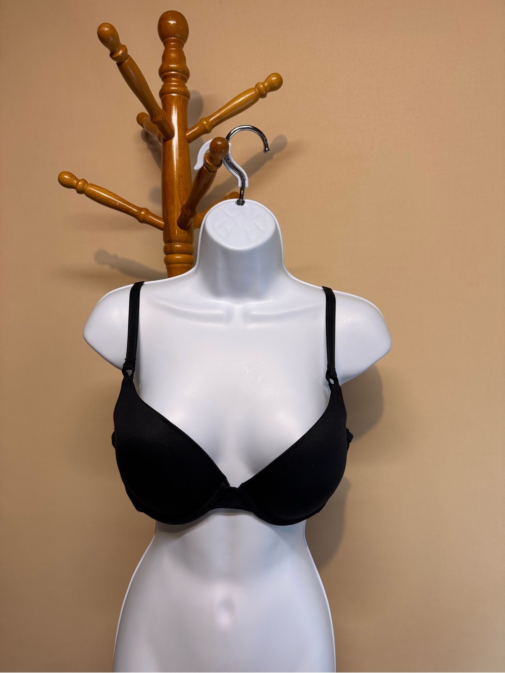Soma Black Embraceable Tailored Push Up Bra - Size 36C
